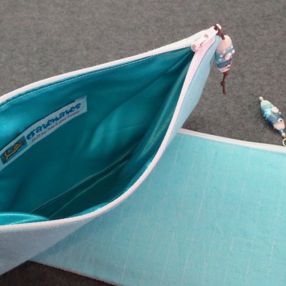 Set of 2 Blue Lace Stripe Zippered Clutch Makeup Bag Travel Kit NEW with tags - Picture 3 of 7